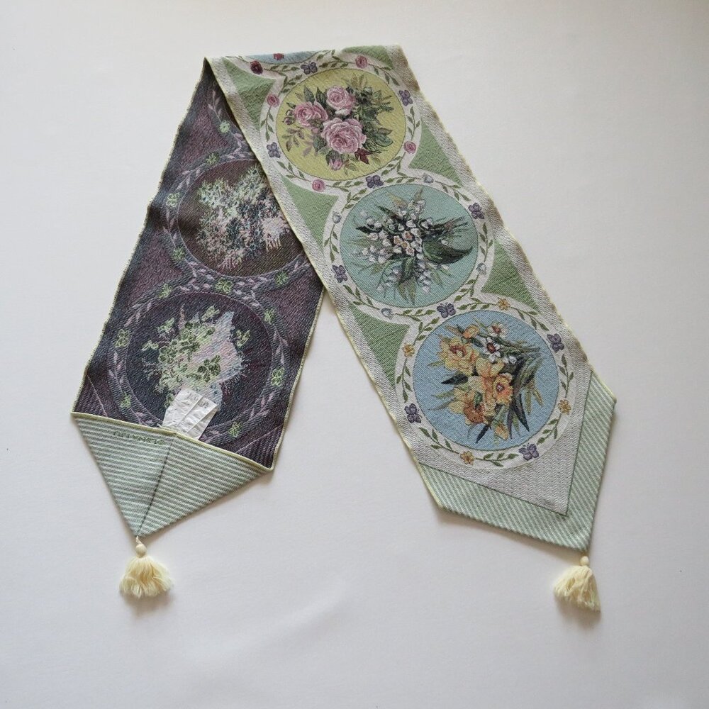 Lena Liu Vintage Floral Table Runner Tapestry Table Decor With Tassels